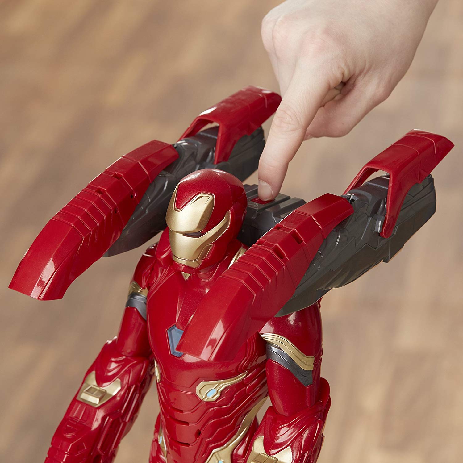 Avengers infinity war mission tech shop iron man