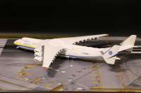 Модель самолета (Antonov Airlines AN-225 Mriya diecast Plane Model Aircraft)