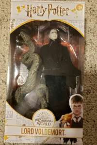 Фигурка Гарри Поттер и Дары Смерти. Часть 2 - Лорд Волдеморт (Harry Potter - Lord Voldemort Action Figure)