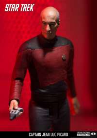 Фигурка Звёздный путь - Жан-Люк Пикар (Star Trek Captain Jean-Luc Picard Collectible Action Figure)