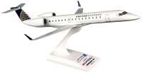 Самолет Embraer 145 Expressjet 1:100 Plane Model