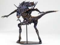 Aliens Sci-Fi Revoltech Action Figure Alien Queen #8