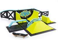 Fingerboard Transforming SK8 Container with Ramp Set and Skateboard