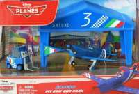 Самолеты: Артуро с механиком (Planes: Arturo Pit Row Gift Pack) #6